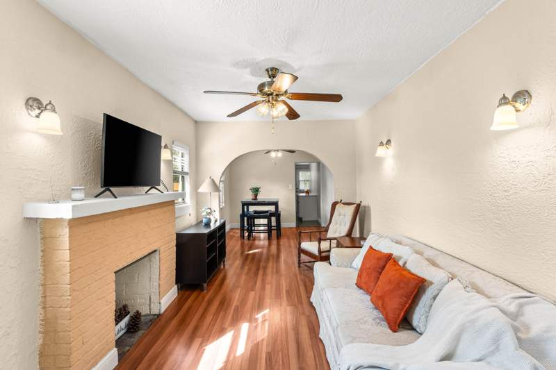 2 bedroom Single Family Residence at 921 S M Street, Lake Worth Town Of Add 1, Lake Worth Beach — photo 2