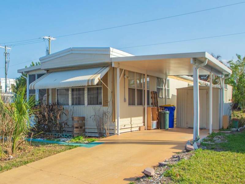 2 bedroom Mobile Home at 335 NE Tropicalia Lane, Tropical Acres, Jensen Beach — photo 1