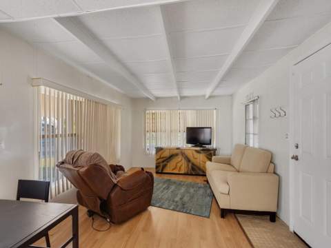 335 NE Tropicalia Lane, Jensen Beach FL - photo 9 of 34
