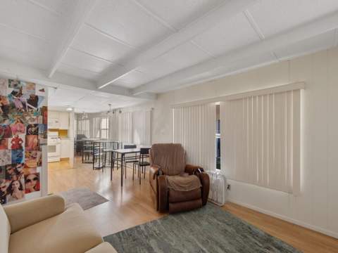 335 NE Tropicalia Lane, Jensen Beach FL - photo 13 of 34