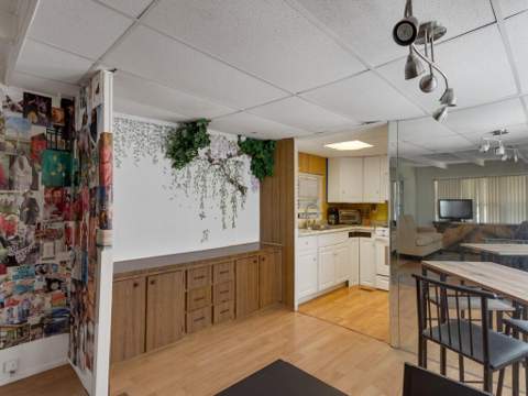 335 NE Tropicalia Lane, Jensen Beach FL - photo 15 of 34