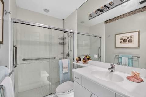 5505 N Ocean Boulevard #13-204, Ocean Ridge FL - photo 18 of 39