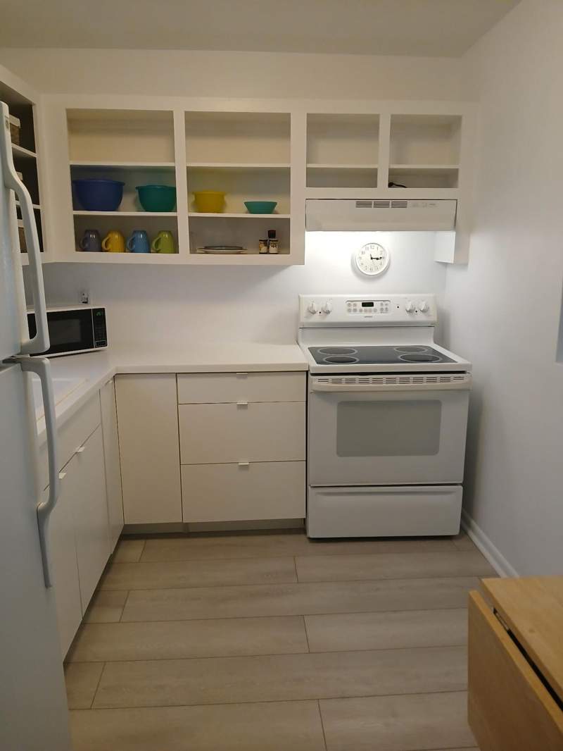 1 bedroom Condominium at 721 Lori Drive #309, Lakeside Village, Palm Springs — photo 3