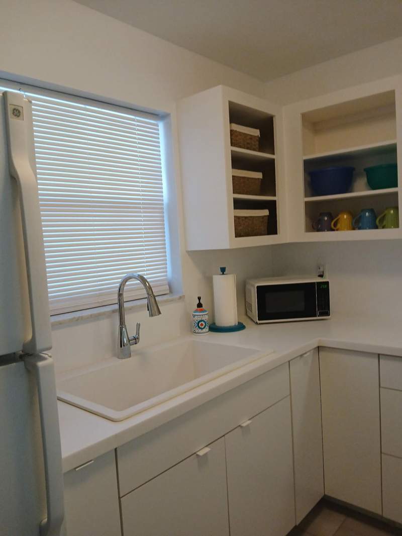 1 bedroom Condominium at 721 Lori Drive #309, Lakeside Village, Palm Springs — photo 4