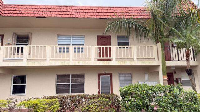 1 bedroom Condominium at 5 Abbey Lane #104, VILLAGES OF ORIOLE ABBEY CONDO, Delray Beach — photo 1