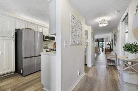 5722 Coral Lake Drive #210, Margate FL - photo 11 of 34