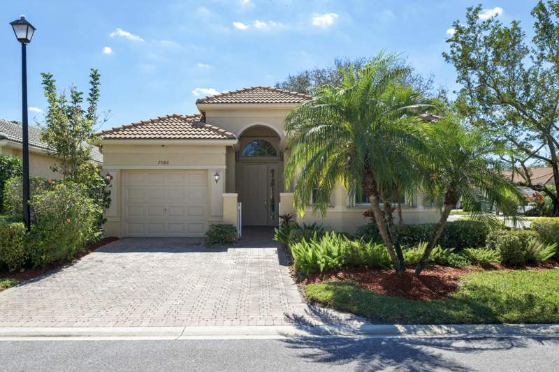 2 bedroom Single Family Residence at 7086 Del Corso Lane, Vizcaya 4, Delray Beach — photo 4