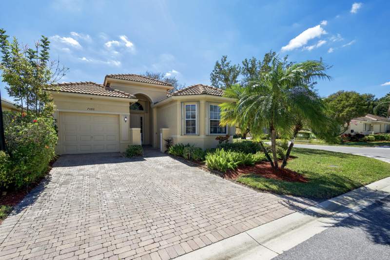2 bedroom Single Family Residence at 7086 Del Corso Lane, Vizcaya 4, Delray Beach — photo 3