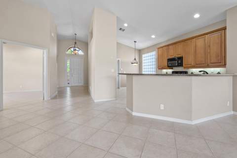 7086 Del Corso Lane, Delray Beach FL - photo 22 of 66