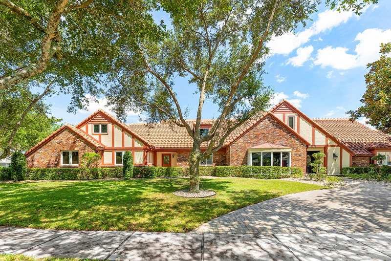 6 bedroom Single Family Residence at 3790 Kings Way, Woodfield Hunt Club, Boca Raton — photo 1
