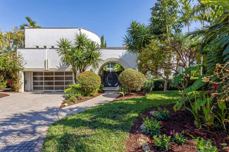 4 bedroom Single Family Residence at 794 Staghorn Court, Sun N' Surf, Boca Raton — photo 3