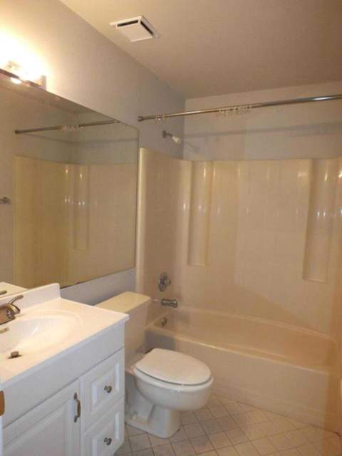 300 E Club Circle #201, Boca Raton FL - photo 7 of 8