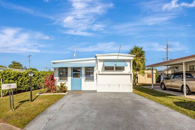 14556 Glenview Drive