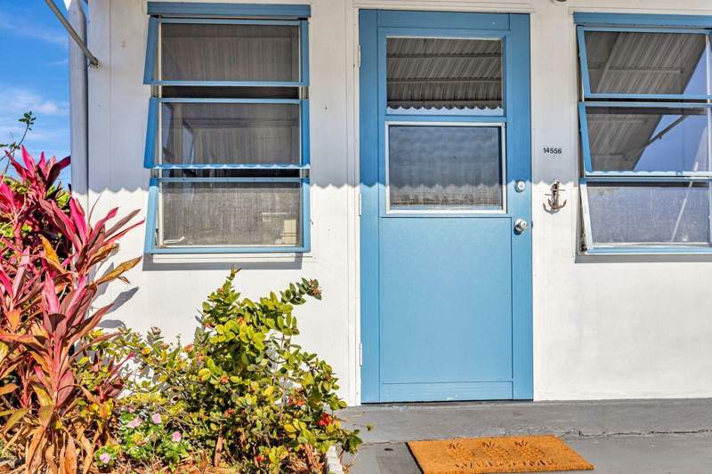 2 bedroom Manufactured Home at 14556 Glenview Drive, Highland Trailer Park, Delray Beach — photo 5