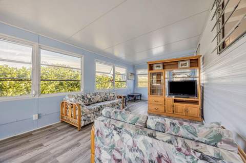 14556 Glenview Drive, Delray Beach FL - photo 10 of 34