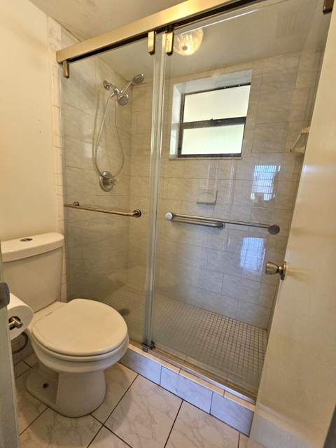 1001 Colony Point Circle #417, Pembroke Pines FL - photo 21 of 39