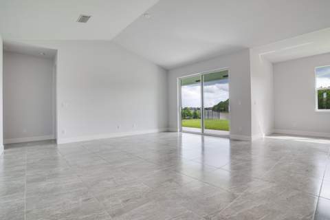 388 SW Vista Lake Drive, Port St. Lucie FL - photo 14 of 52