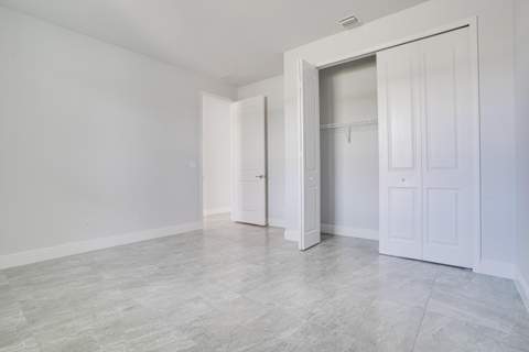 388 SW Vista Lake Drive, Port St. Lucie FL - photo 17 of 52
