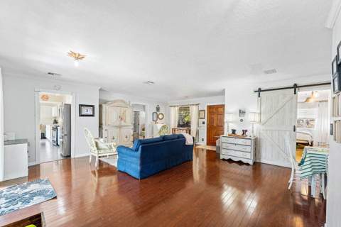 102 NE 22nd Street, Delray Beach FL - photo 12 of 26