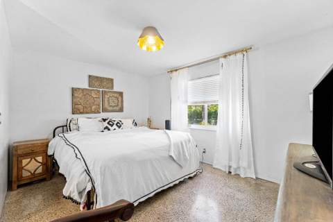 102 NE 22nd Street, Delray Beach FL - photo 17 of 26