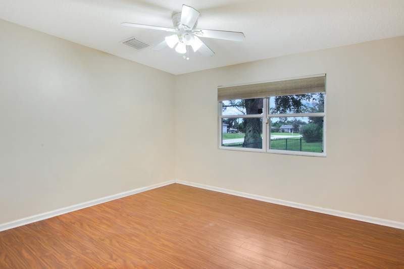 4 bedroom Single Family Residence at 1198 SE Petunia Avenue, South Port St Lucie Unit 5, Port St. Lucie — photo 4