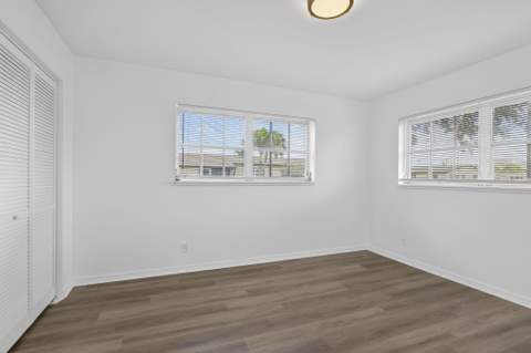 2960 Ashley Drive #D, West Palm Beach FL - photo 15 of 47