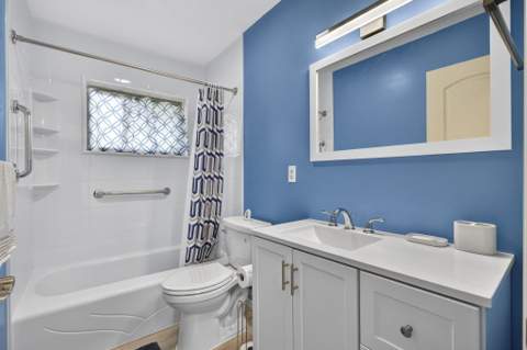 2960 Ashley Drive #D, West Palm Beach FL - photo 19 of 47
