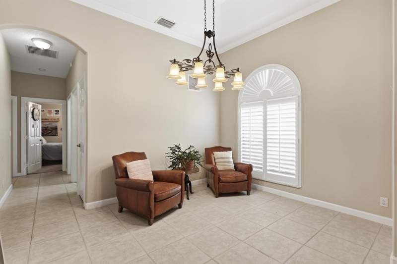 5 bedroom Single Family Residence at 3710 Victoria Road, Hamilton Bay Sec 1A And 1B, West Palm Beach — photo 4