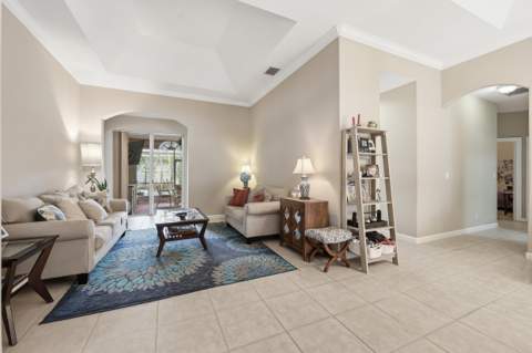 3710 Victoria Road, West Palm Beach FL - photo 8 of 37