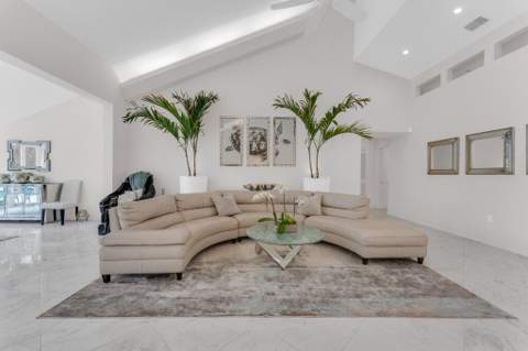 355 Oakview Drive, Delray Beach FL - photo 14 of 71