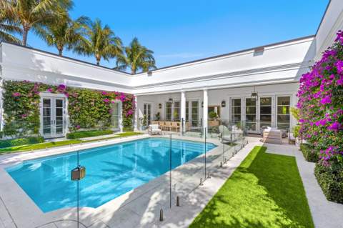 208 Sandpiper Drive, Palm Beach FL - photo 7 of 60