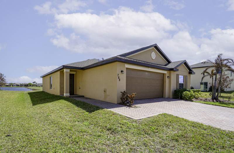 4 bedroom Single Family Residence at 788 Worlington Lane, Bent Creek Tract B-2, Fort Pierce — photo 4