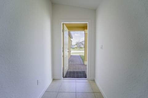 788 Worlington Lane, Fort Pierce FL - photo 7 of 30