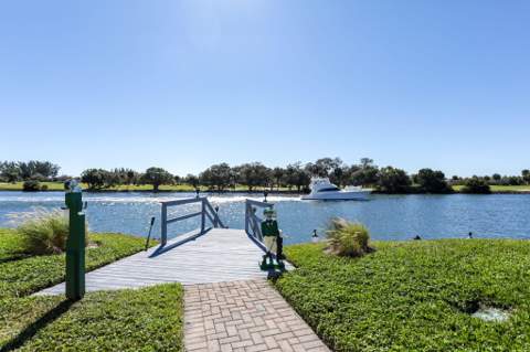 336 Golfview Road #207, North Palm Beach FL - photo 21 of 52