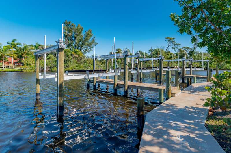3 bedroom Townhouse at 4692 SE Manatee Way, Manatee Isles, Stuart — photo 1