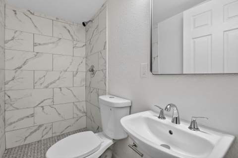 3600 SW 46th Avenue, West Park FL - photo 11 of 24