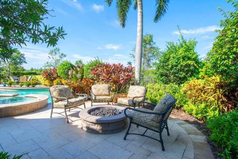 138 SE Via San Marino, Port St. Lucie FL - photo 8 of 47