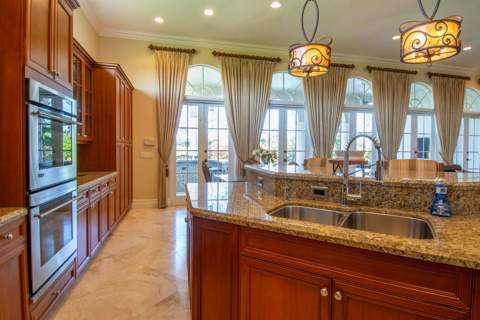 138 SE Via San Marino, Port St. Lucie FL - photo 14 of 47