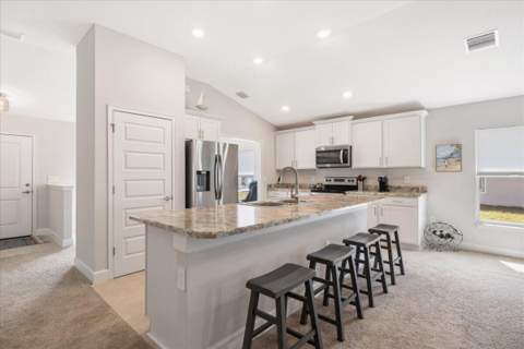 5435 Lugo Street, Fort Pierce FL - photo 6 of 31