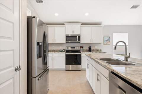 5435 Lugo Street, Fort Pierce FL - photo 9 of 31