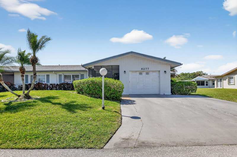 2 bedroom Villa at 6277 Overland Place, Delray Villas 4, Delray Beach — photo 1