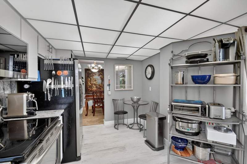 3 bedroom Condominium at 3524 Via Poinciana #303, Poinciana - Norfolk, Lake Worth — photo 4