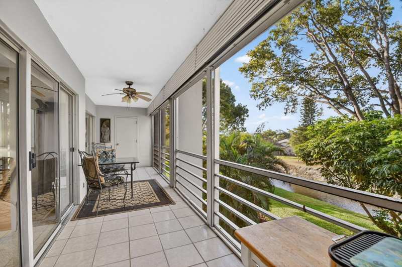 3 bedroom Condominium at 3524 Via Poinciana #303, Poinciana - Norfolk, Lake Worth — photo 1