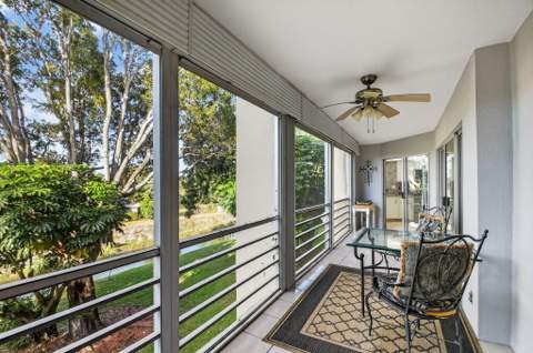 3524 Via Poinciana #303, Lake Worth FL - photo 8 of 46