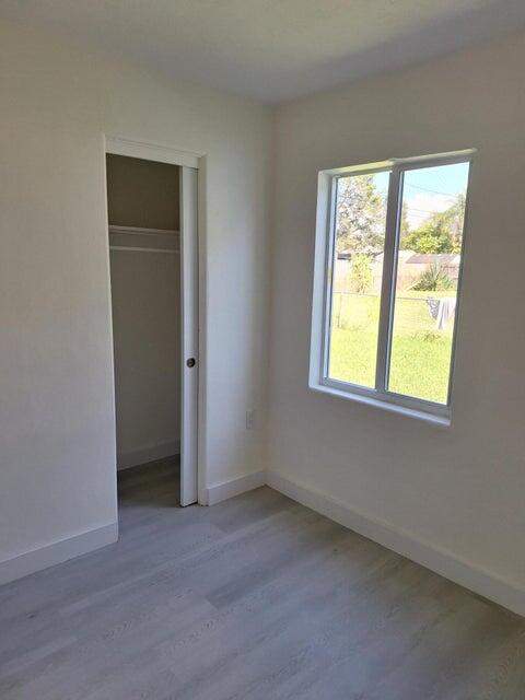 360 Barraclough Street, Fort Pierce FL - photo 17 of 43