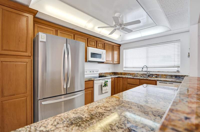 2 bedroom Condominium at 2012 S Federal Highway #404, Seagate Of Gulfstream Condo, Boynton Beach — photo 4