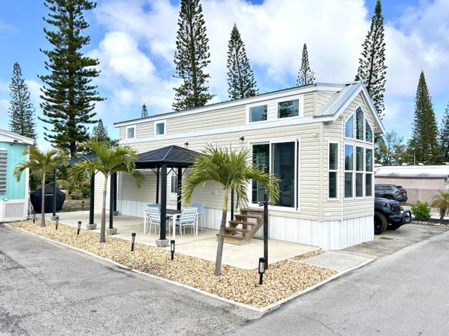 875 NE 48 Th Street #Lot 393