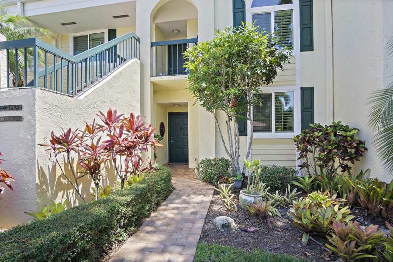 3 bedroom Condominium at 12457 Harbour Ridge Boulevard #27, Harbour Ridge Yacht and Country Club - Pond Apple Village Condominium, Palm City — photo 1