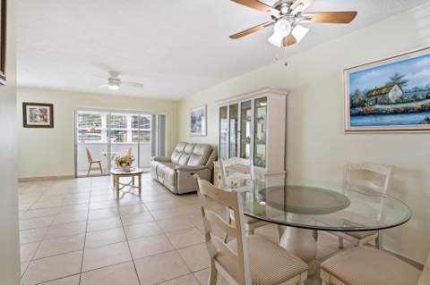 721 Lori Drive #113, Palm Springs FL - photo 6 of 37