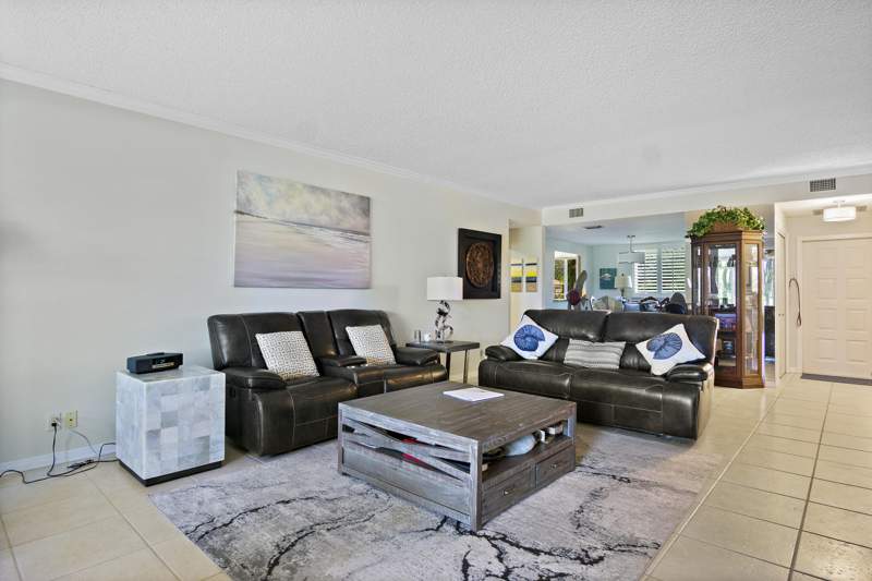 3 bedroom Condominium at 12457 Harbour Ridge Boulevard #27, Harbour Ridge Yacht and Country Club - Pond Apple Village Condominium, Palm City — photo 4